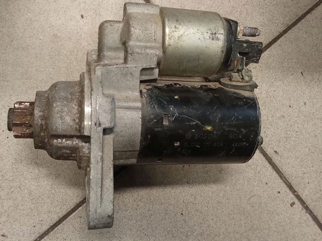 bontott VW GOLF V Önindító