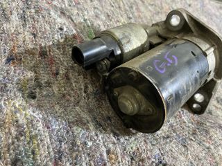 bontott VW GOLF V Önindító