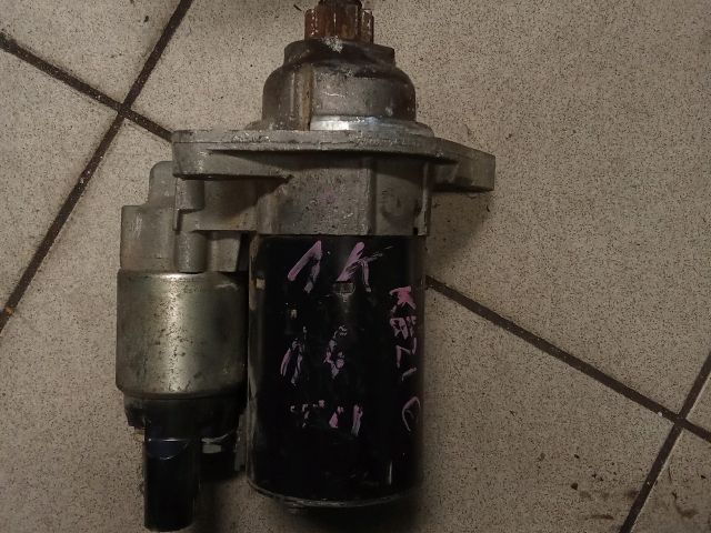 bontott VW GOLF V Önindító