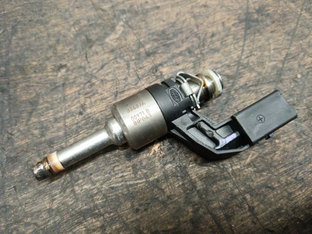 bontott VW GOLF V Porlasztó (1 db)