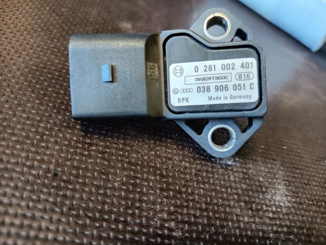 bontott VW GOLF V Szívócső Nyomásérzékelő