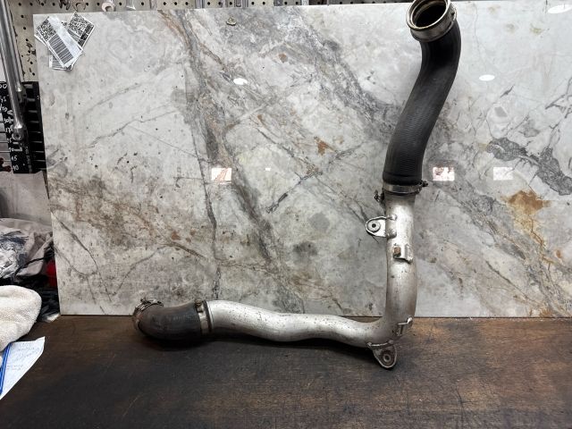 bontott VW GOLF V Turbó Olajcső