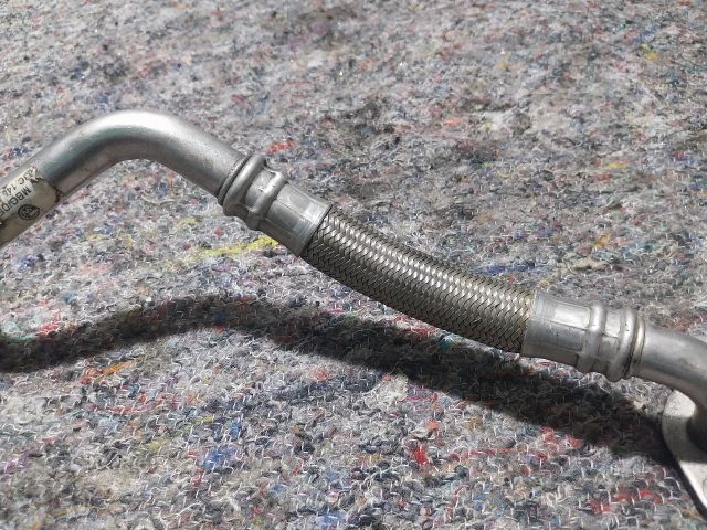 bontott VW GOLF V Turbó Olajcső