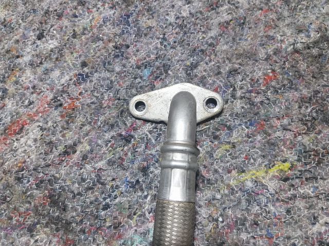 bontott VW GOLF V Turbó Olajcső