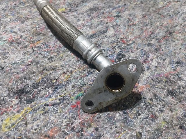 bontott VW GOLF V Turbó Olajcső