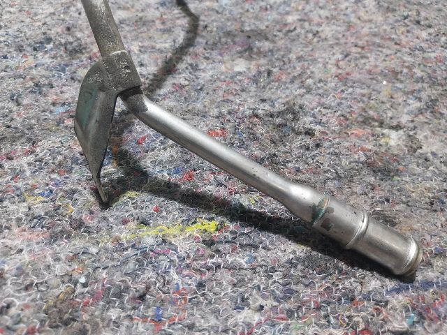 bontott VW GOLF V Turbó Vízcső (Bemenő)