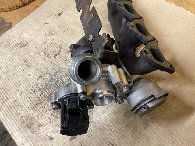 bontott VW GOLF V Turbó