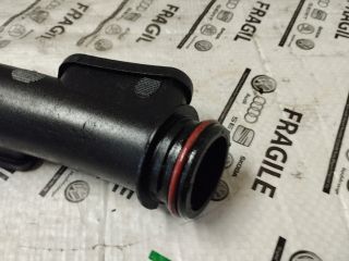 bontott VW GOLF V Turbócső