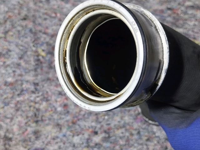 bontott VW GOLF V Turbócső