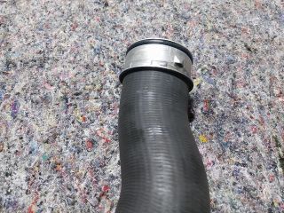 bontott VW GOLF V Turbócső