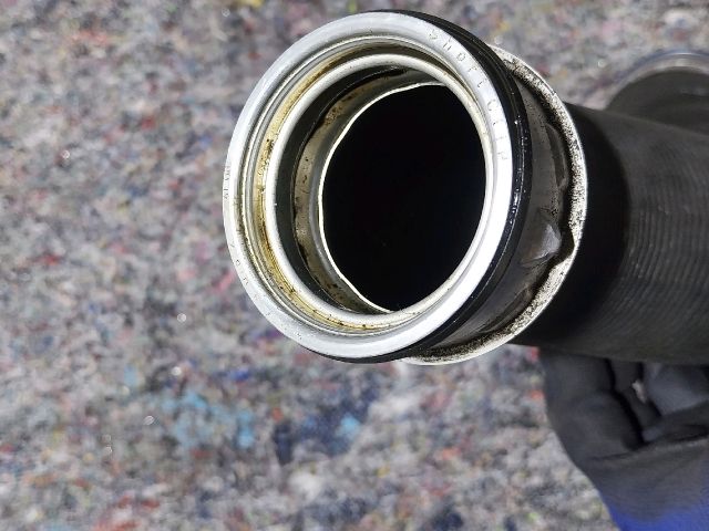 bontott VW GOLF V Turbócső