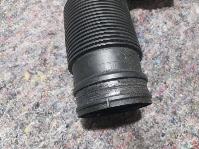 bontott VW GOLF V Turbócső