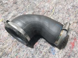 bontott VW GOLF V Turbócső