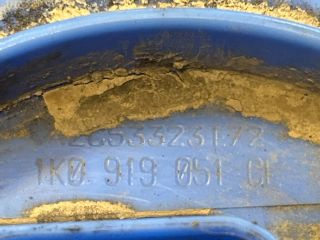 bontott VW GOLF V Üzemanyag Szivattyú