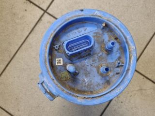 bontott VW GOLF V Üzemanyag Szivattyú