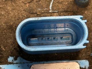 bontott VW GOLF V Üzemanyag Szivattyú