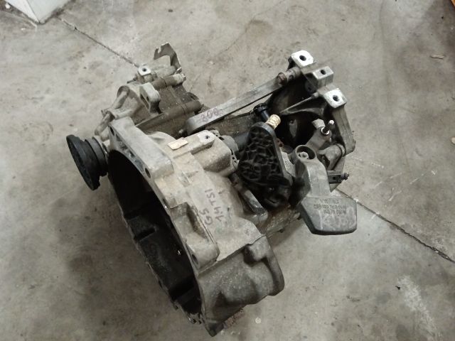 bontott VW GOLF V Váltó (Mechanikus)