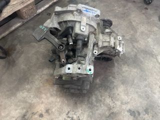 bontott VW GOLF V Váltó (Mechanikus)