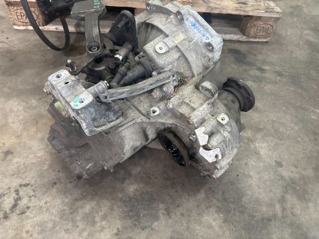 bontott VW GOLF V Váltó (Mechanikus)