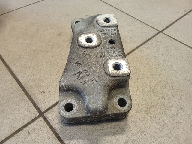 bontott VW GOLF V Váltó Tartó Bak (Pozíciófüggetlen)