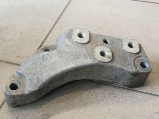 bontott VW GOLF V Váltó Tartó Bak (Pozíciófüggetlen)