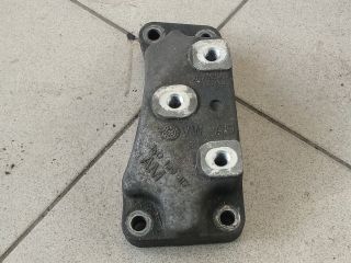 bontott VW GOLF V Váltó Tartó Bak (Pozíciófüggetlen)