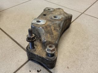 bontott VW GOLF V Váltó Tartó Bak (Pozíciófüggetlen)