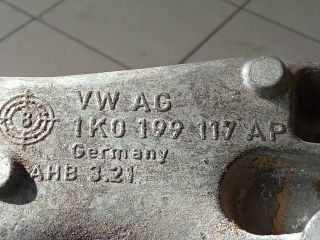 bontott VW GOLF V Váltó Tartó Bak (Pozíciófüggetlen)