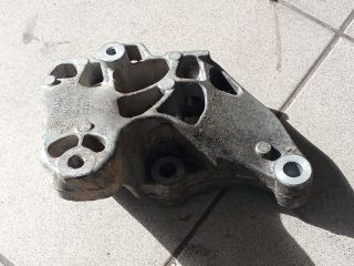 bontott VW GOLF V Váltó Tartó Bak (Pozíciófüggetlen)