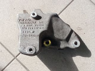 bontott VW GOLF V Váltó Tartó Bak (Pozíciófüggetlen)