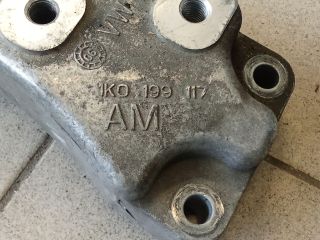 bontott VW GOLF V Váltó Tartó Bak (Pozíciófüggetlen)