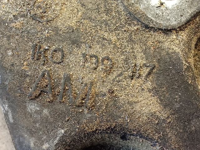 bontott VW GOLF V Váltó Tartó Bak (Pozíciófüggetlen)