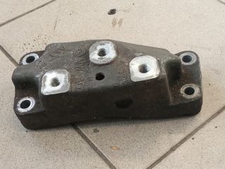 bontott VW GOLF V Váltó Tartó Bak (Pozíciófüggetlen)