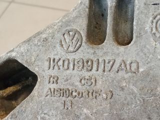 bontott VW GOLF V Váltó Tartó Bak (Pozíciófüggetlen)