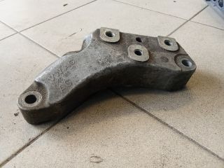 bontott VW GOLF V Váltó Tartó Bak (Pozíciófüggetlen)