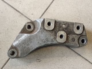 bontott VW GOLF V Váltó Tartó Bak (Pozíciófüggetlen)