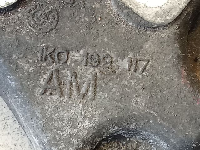 bontott VW GOLF V Váltó Tartó Bak (Pozíciófüggetlen)