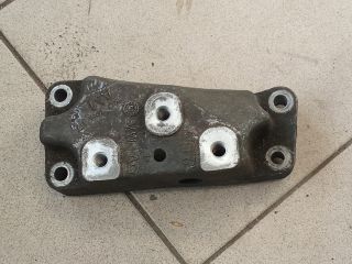 bontott VW GOLF V Váltó Tartó Bak (Pozíciófüggetlen)