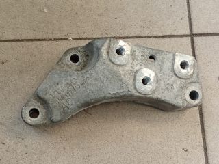 bontott VW GOLF V Váltó Tartó Bak (Pozíciófüggetlen)