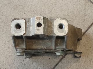 bontott VW GOLF V Váltó Tartó Bak (Pozíciófüggetlen)