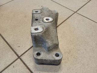 bontott VW GOLF V Váltó Tartó Bak (Pozíciófüggetlen)