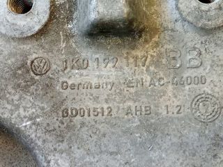 bontott VW GOLF V Váltó Tartó Bak (Pozíciófüggetlen)