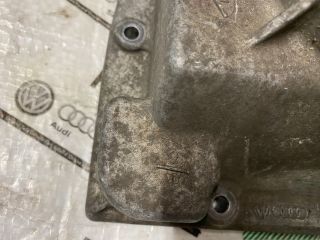 bontott VW GOLF V Váltóház Fedél