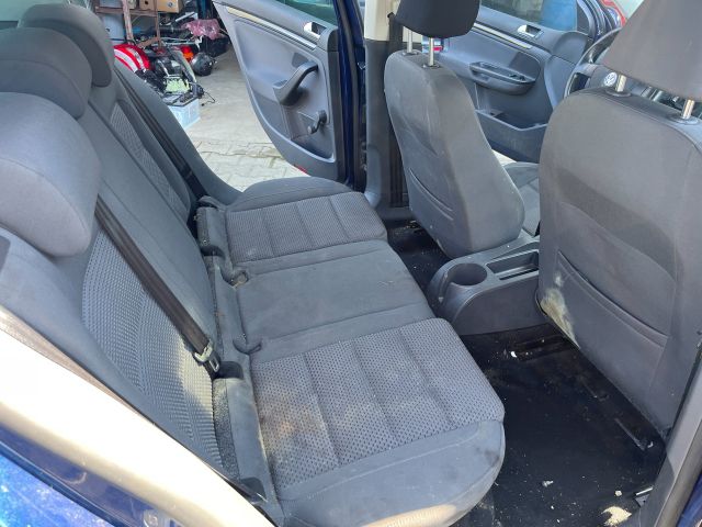 bontott VW GOLF V Vízhűtő Radiátor (Klímás)