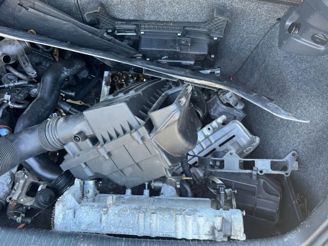 bontott VW GOLF V Vízhűtő Radiátor (Klímás)