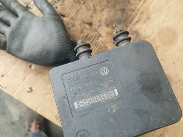 bontott VW GOLF V ABS Kocka