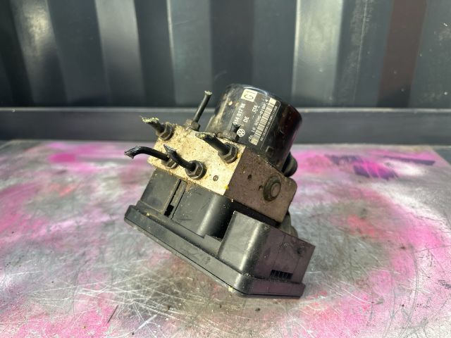 bontott VW GOLF V ABS Kocka