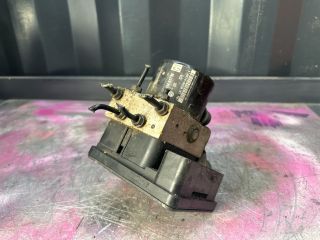 bontott VW GOLF V ABS Kocka