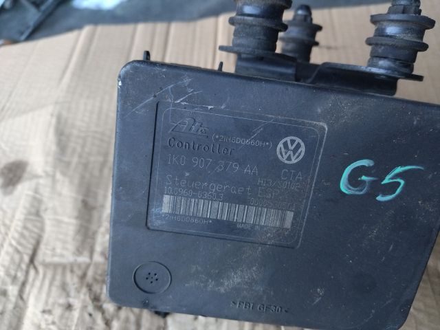 bontott VW GOLF V ABS Kocka