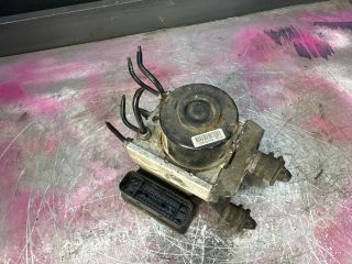 bontott VW GOLF V ABS Kocka